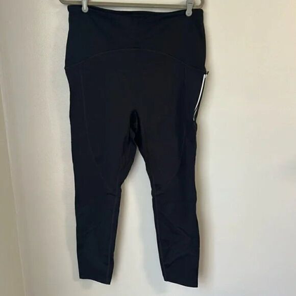Fabletics 2x motionโ365 leggings with zipperโpockets - Picture 1 of 4